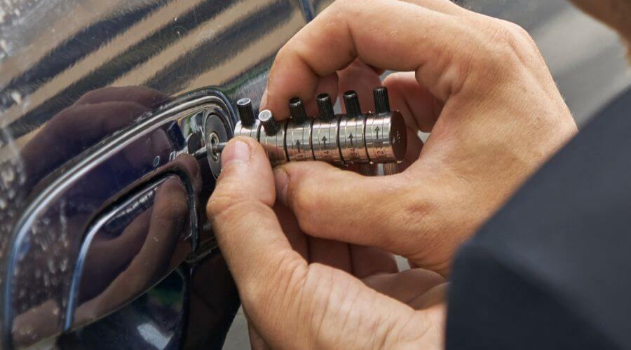 Professional New roof installation in Cave City, AR